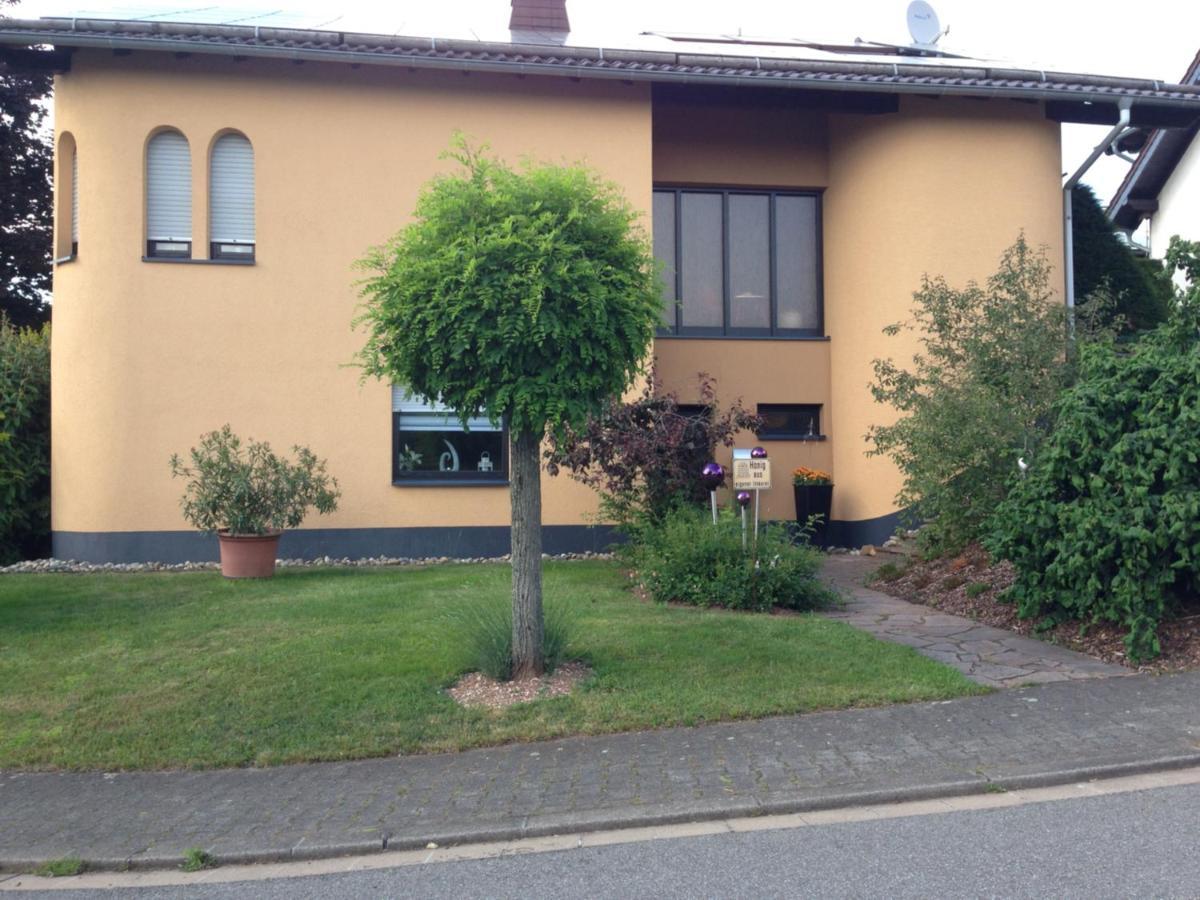 Ferienwohnung Haus Angela Gudesweiler Luaran gambar