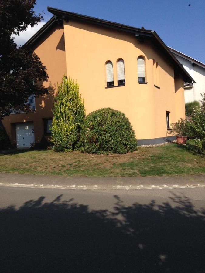 Ferienwohnung Haus Angela Gudesweiler Luaran gambar