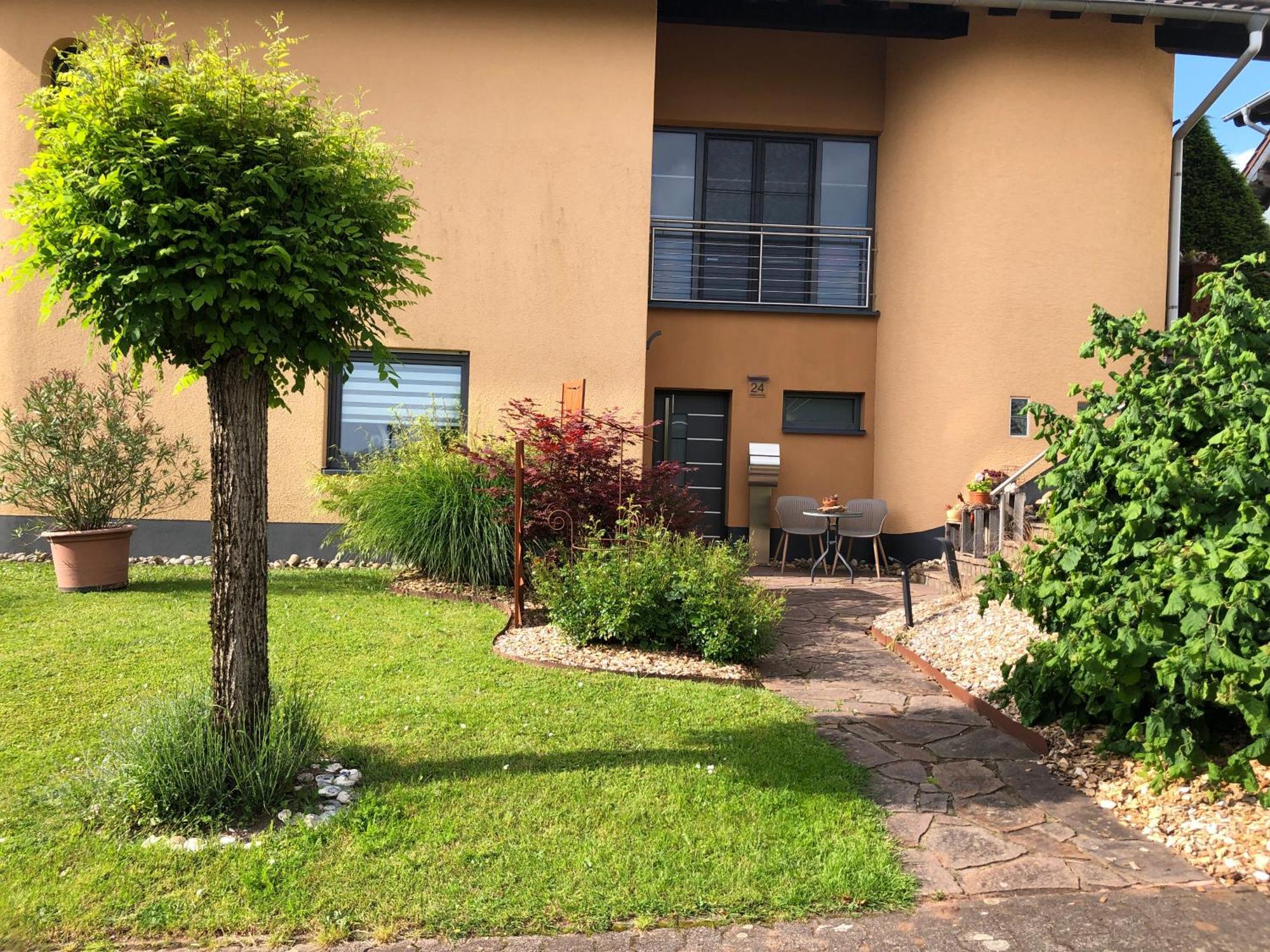 Ferienwohnung Haus Angela Gudesweiler Luaran gambar